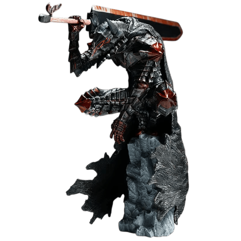 Figurine Guts en Armure usée vue de trois quarts, épée Dragonslayer tenue à l'horizontale et crinière noire retombant le long du rocher