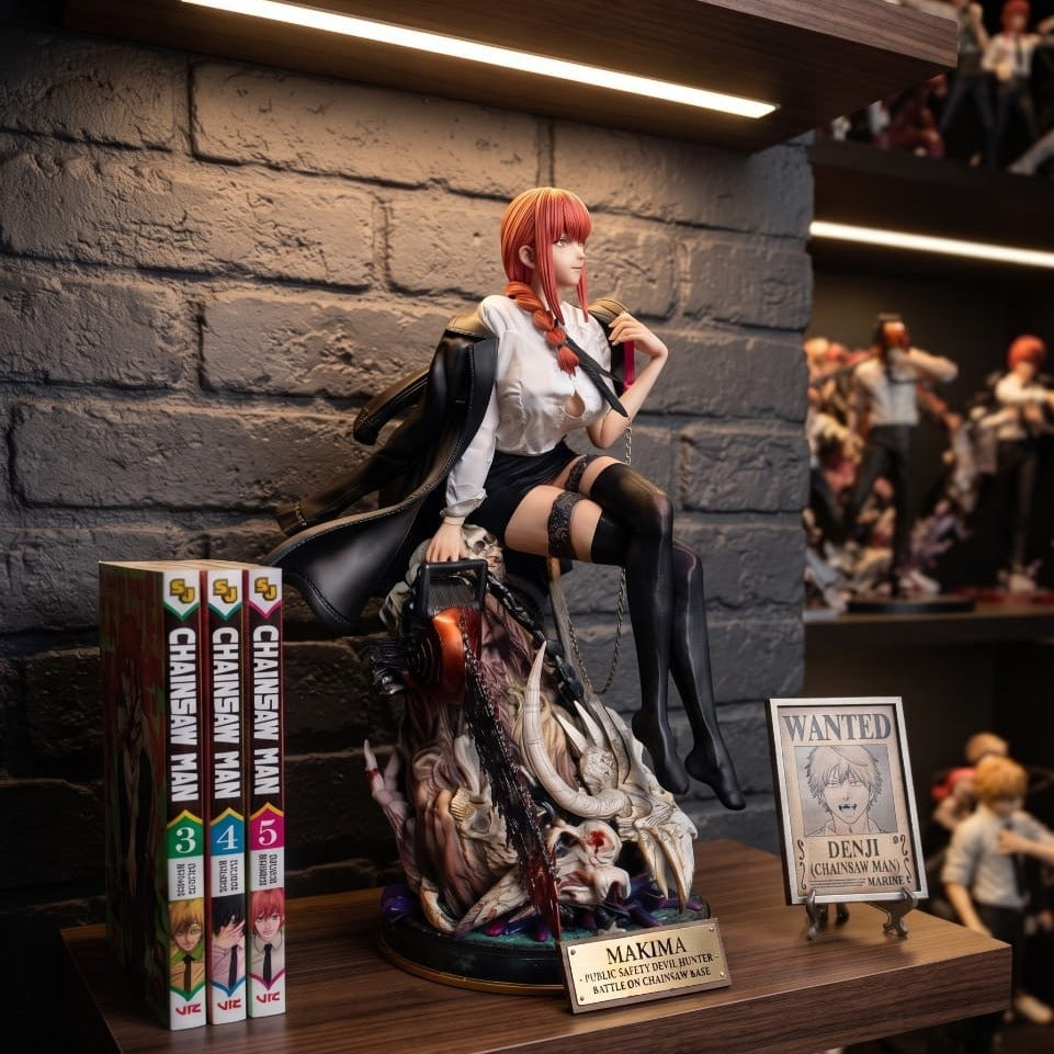 Figurine Makima trone Chainsaw Man - exposee sur une etagere (decor non inclus)