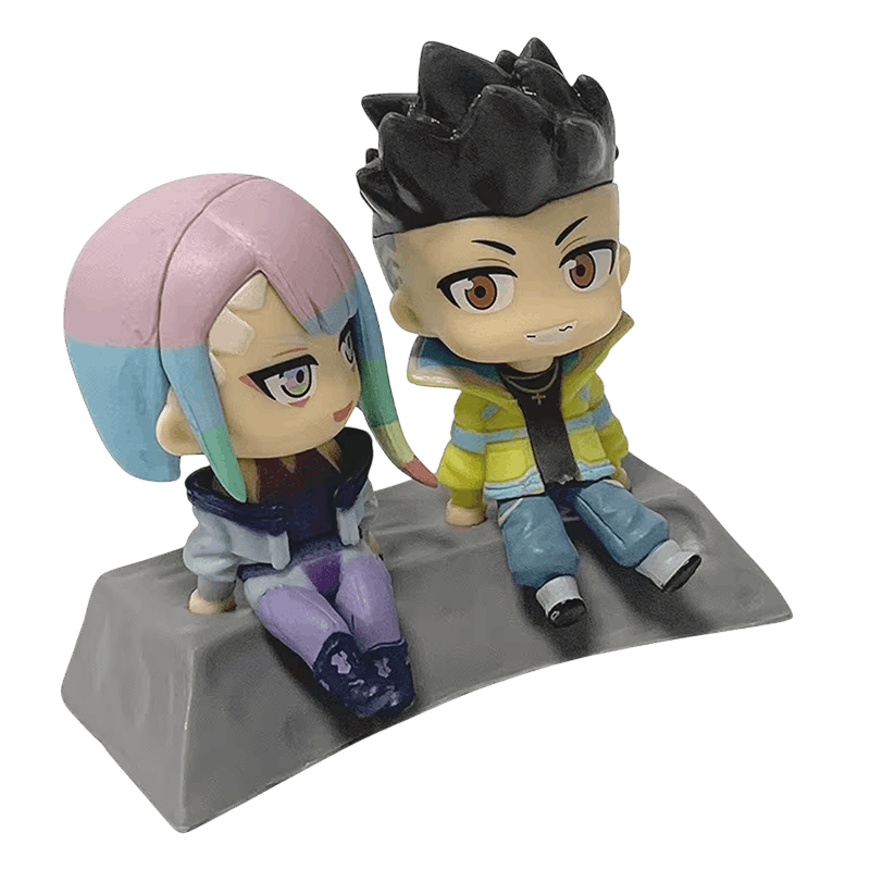 Figurines chibi Lucy et David Cyberpunk Edgerunners - trois quarts