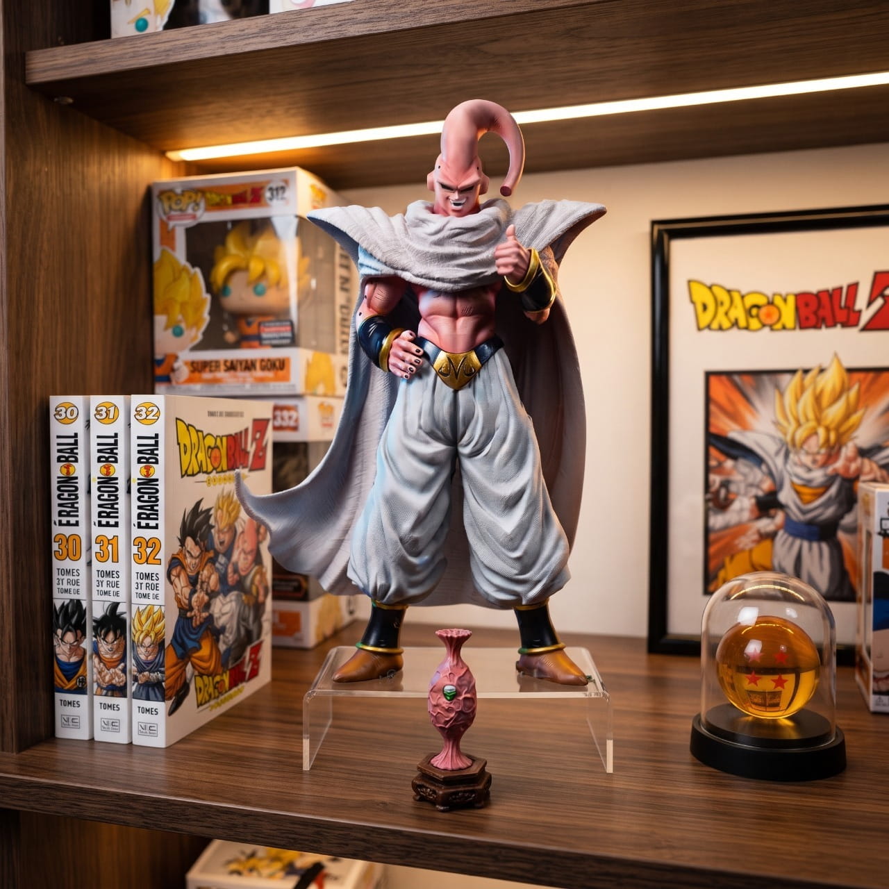 Figurine Super Buu Piccolo absorbe - exposee sur une etagere (decor non inclus)