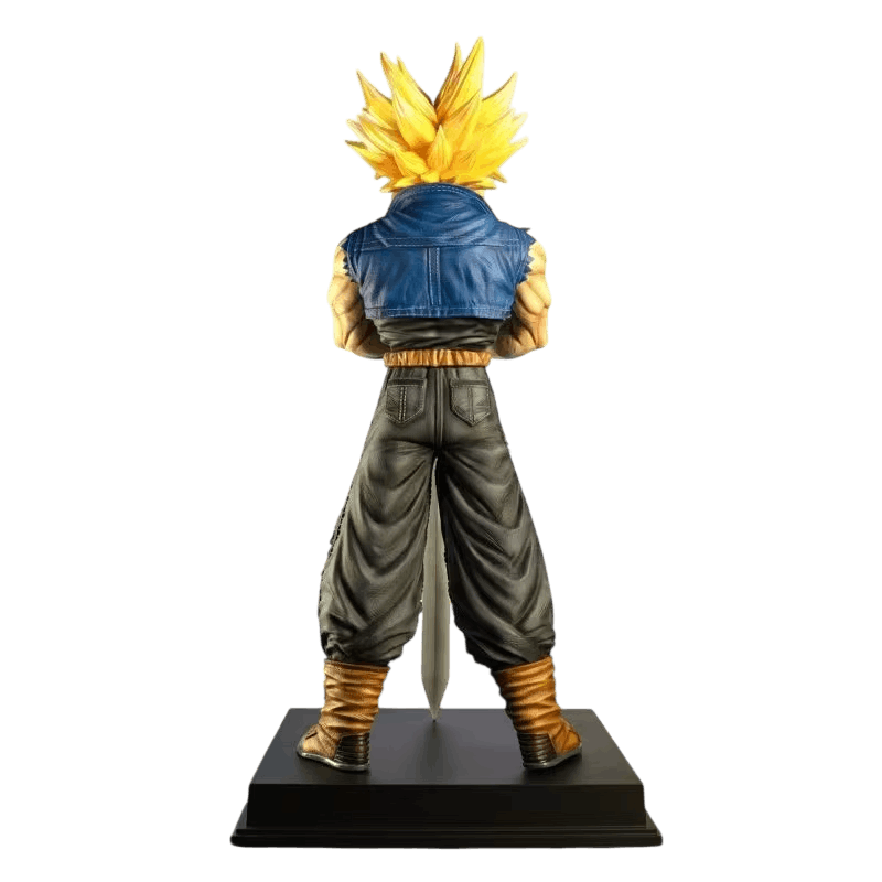 Figurine Trunks du Futur vue de dos, gilet en jean et chevelure Super Saiyan sculptée en larges mèches