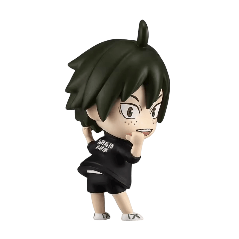 Figurine Haikyū chibi Tadashi Yamaguchi assis en maillot de Karasuno - face