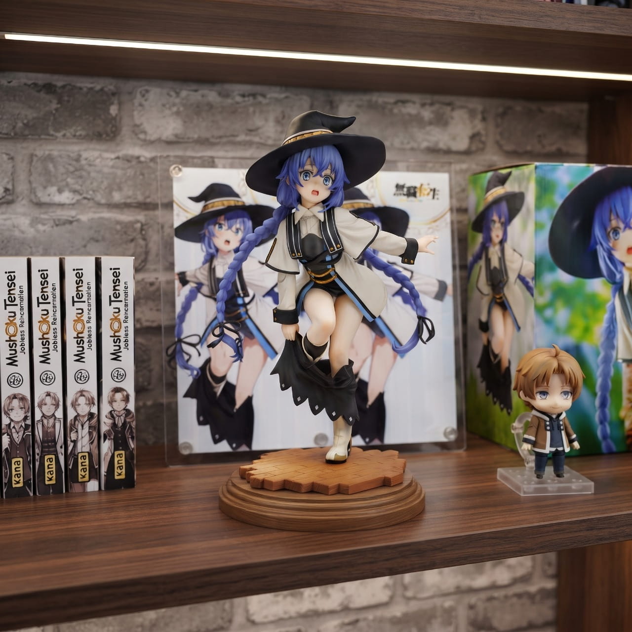 Figurine Roxy Migurdia sorciere Mushoku Tensei - exposee sur une etagere (decor non inclus)