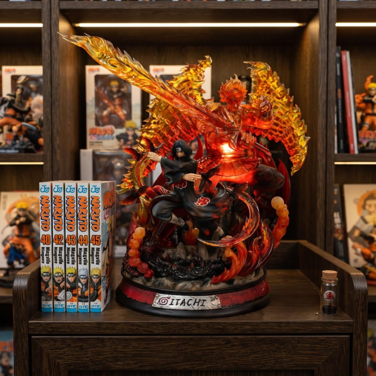 Diorama Itachi Uchiha Susanoo rouge Naruto - exposee sur une etagere (decor non inclus)
