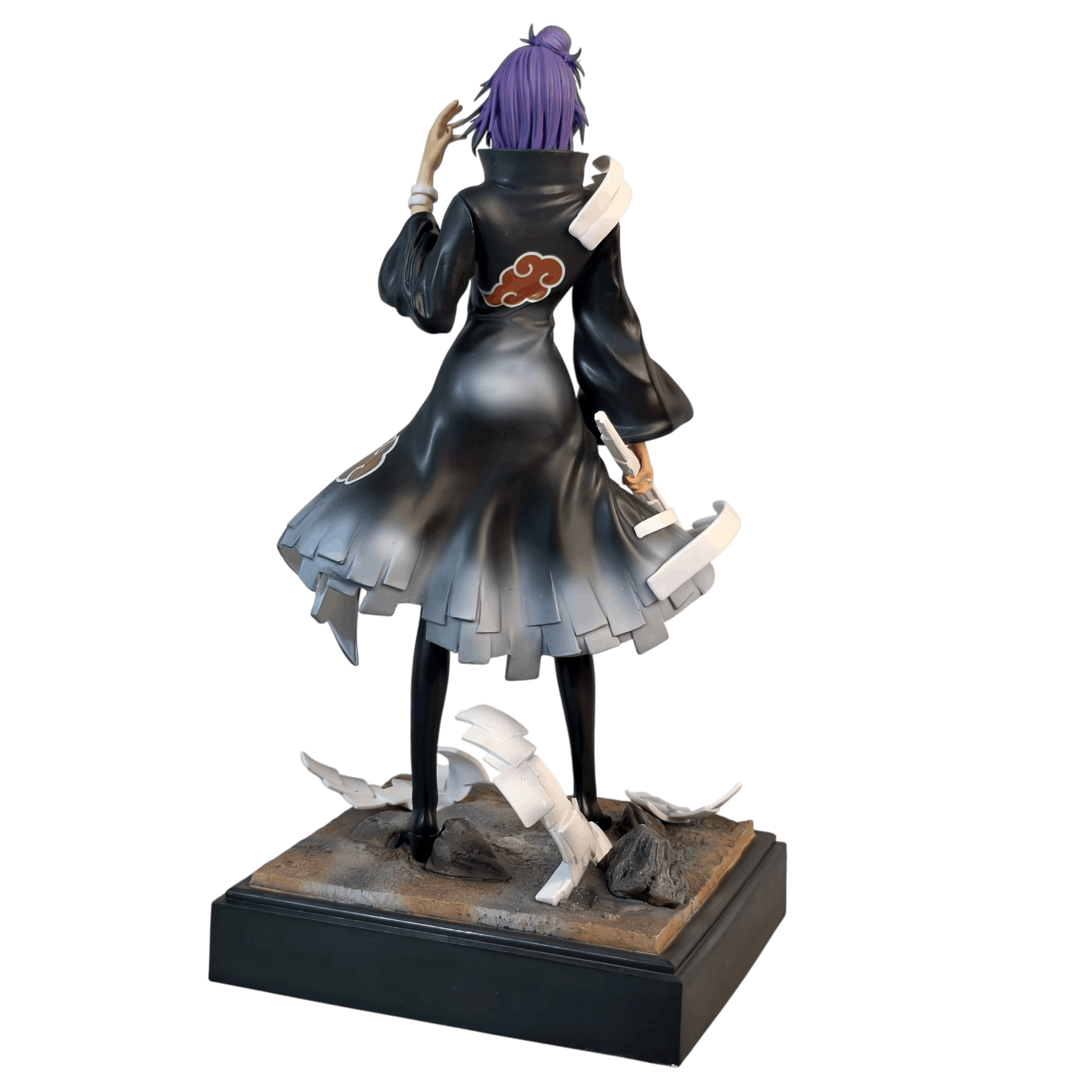 Figurine Konan vue arrière cape aux nuages rouges - Naruto