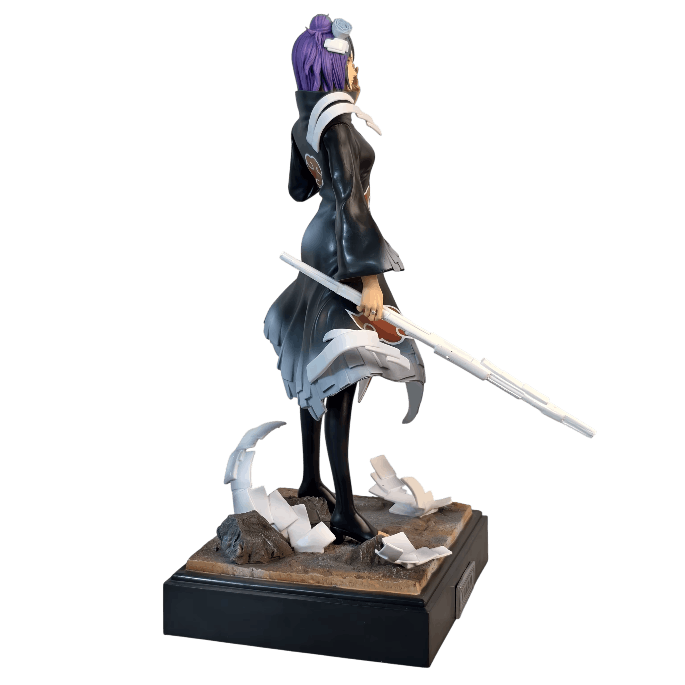 Figurine Konan vue de profil rose dans les cheveux - Naruto