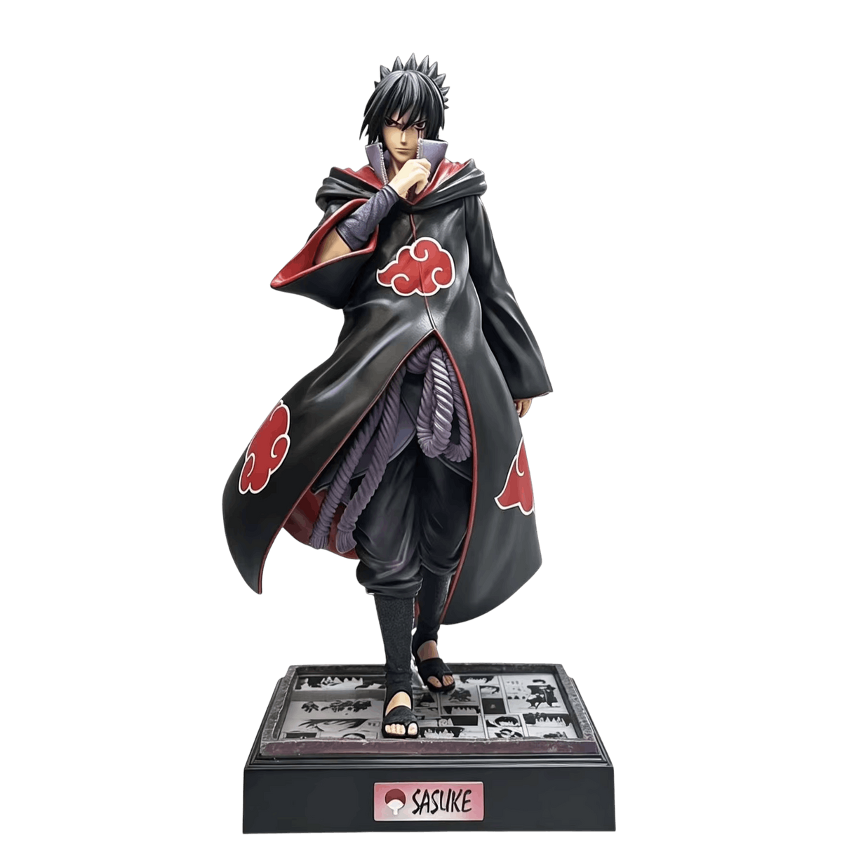 Figurine Sasuke Uchiha cape Akatsuki socle LED vue de face - Naruto