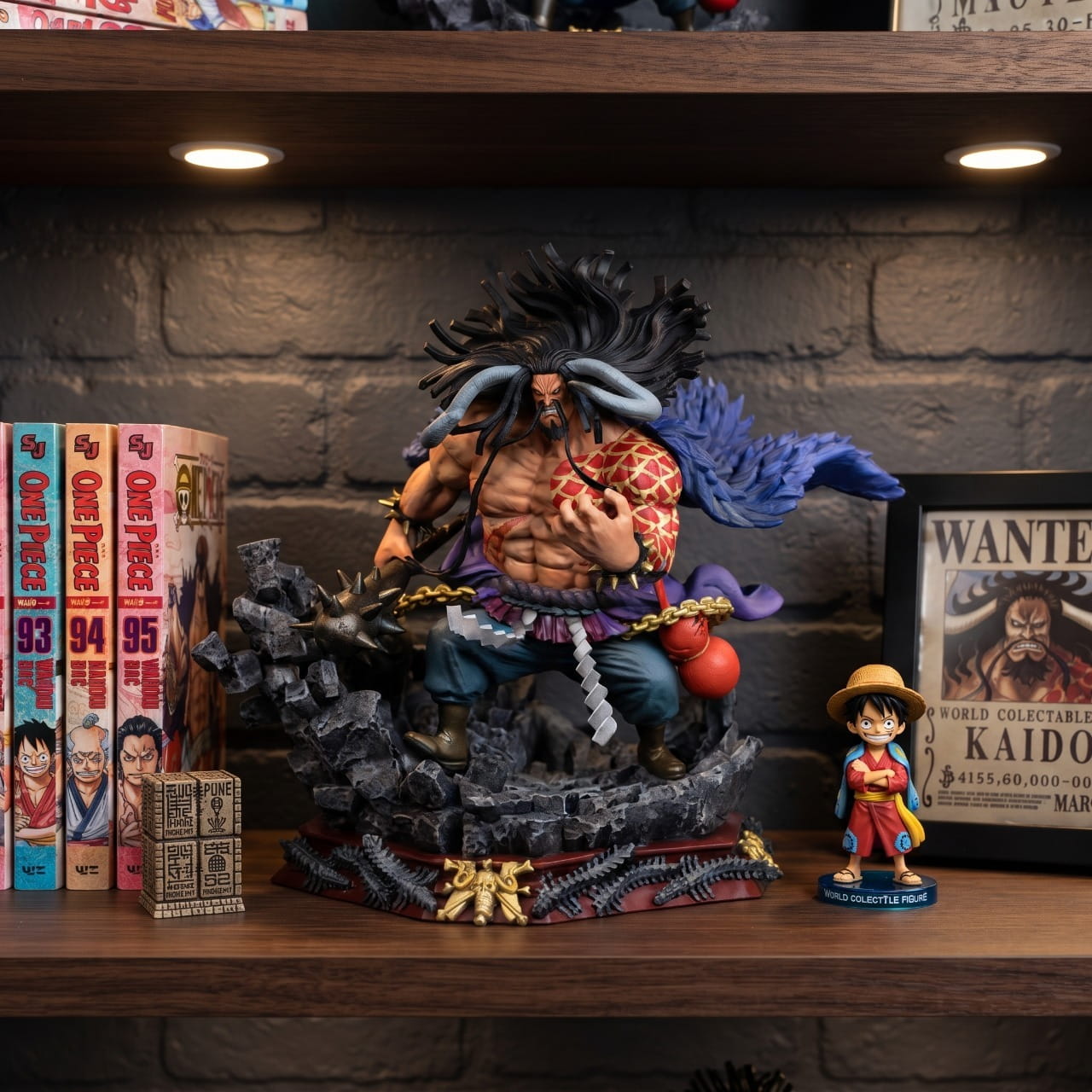 Figurine Kaido empereur cent betes One Piece - exposee sur une etagere (decor non inclus)
