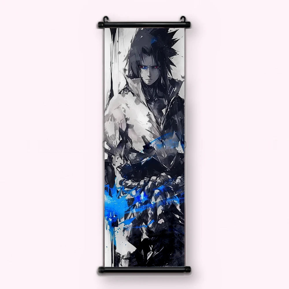 Kakémono Naruto, Sasuke dans une gerbe d'éclairs bleus, regard rouge, vu de face : toile tendue entre ses deux baguettes de bois, cordon de suspension fourni