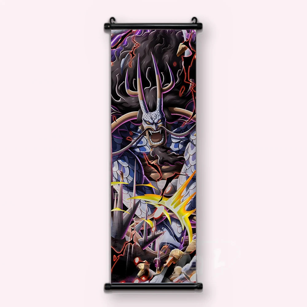 immense dragon oriental aux écailles bleu-gris, gueule ouverte, éclairs violets et jaunes, kakémono vu de face