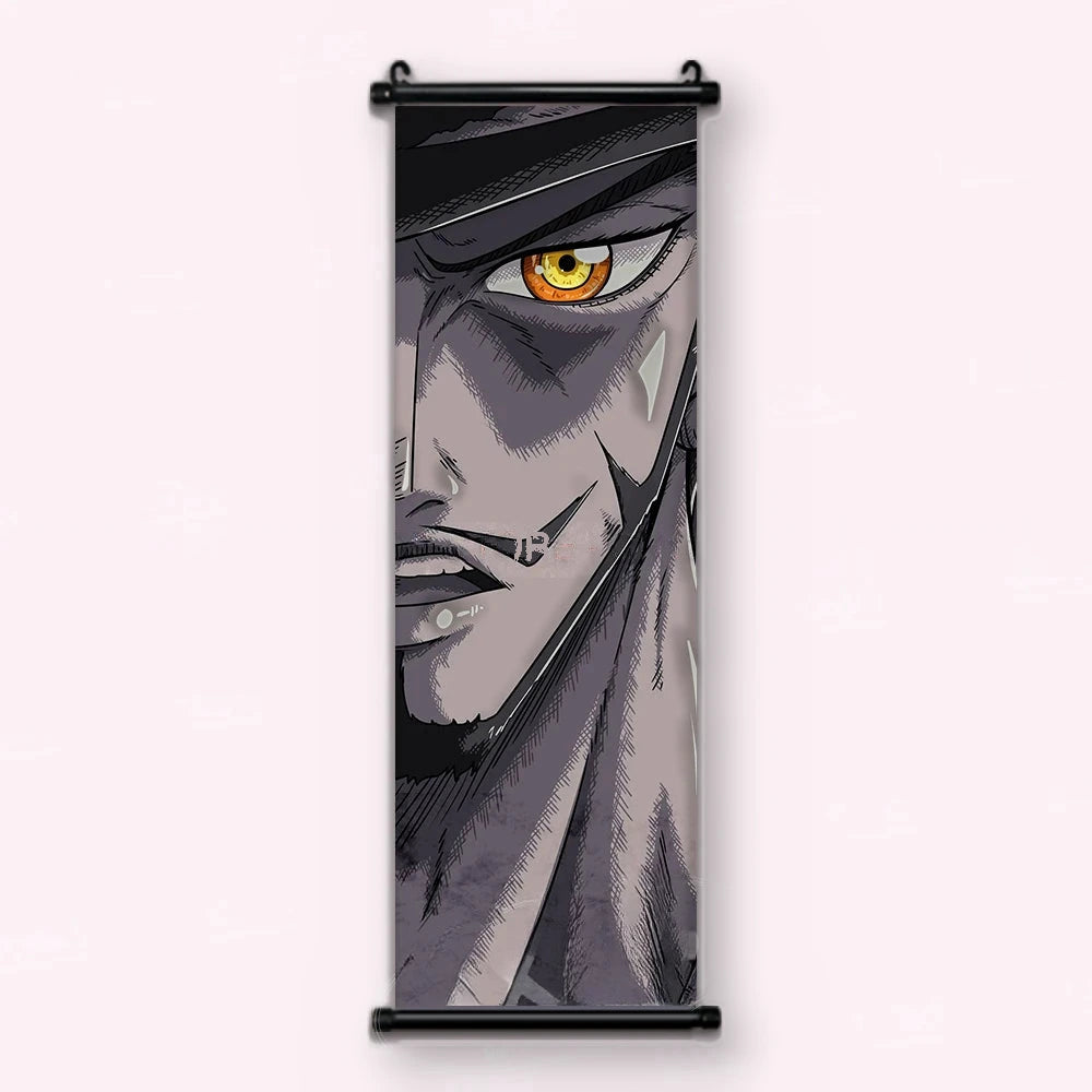 gros plan gris d'un visage sous un chapeau noir, œil ambré, kakémono vu de face