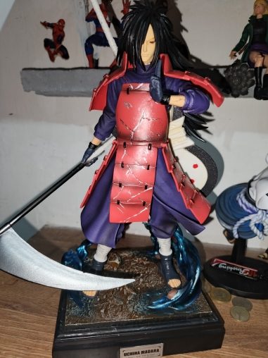 Figurine Naruto – Madara Uchiha à la Faux 36 cm (PVC) — photo envoyée par un client