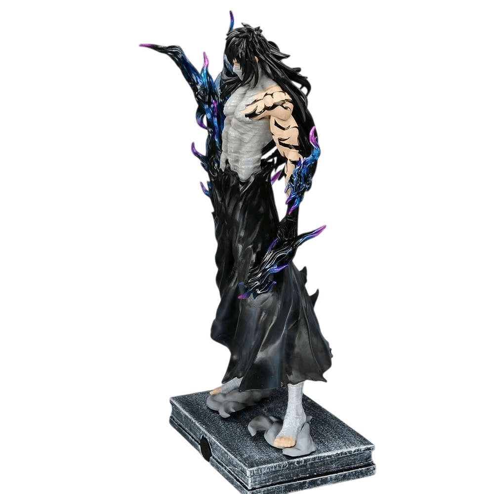 Figurine Ichigo Mugetsu flammes noires Bleach - profil