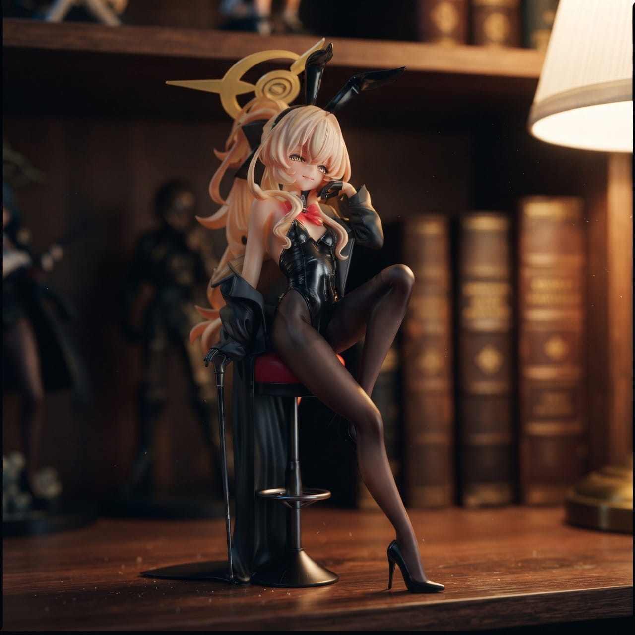 Figurine Ichinose Asuna bunny girl exposée sur une étagère (décor non inclus)
