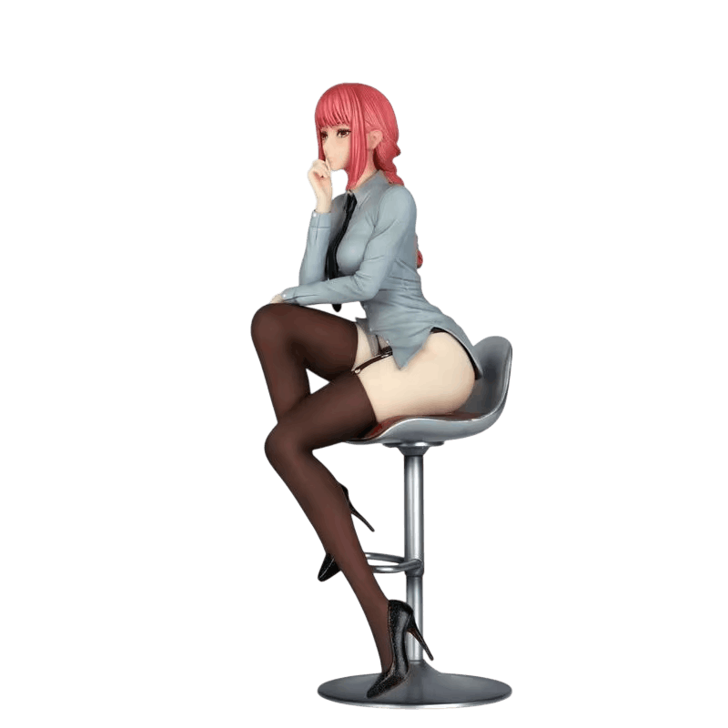 Figurine Makima assise Chainsaw Man - trois quarts