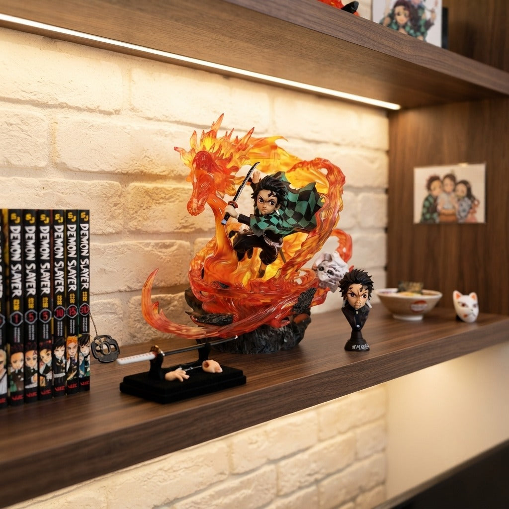 Figurine Tanjiro Demon Slayer exposée sur une étagère (décor non inclus)