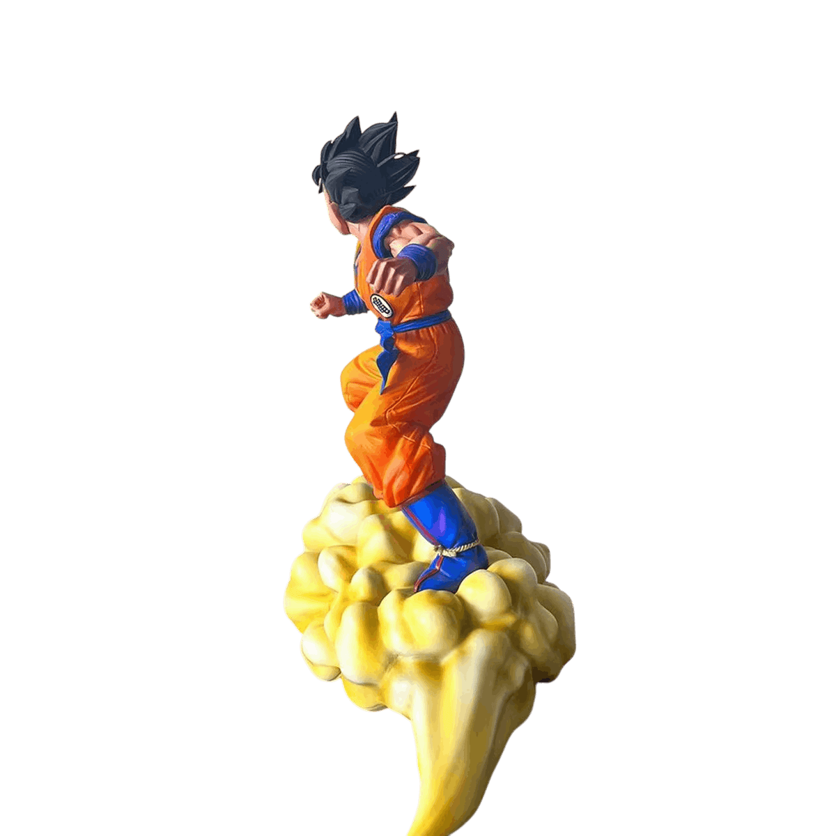 Figurine Goku sur le Nuage Magique vue de profil, silhouette en diagonale et traînée du nuage