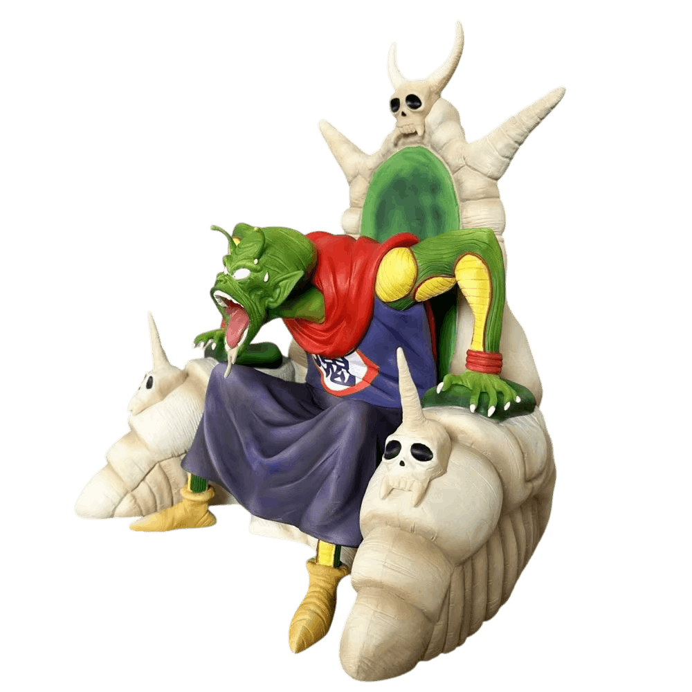 Figurine Piccolo Daimaô Dragon Ball de trois quarts : penché en avant, mains aux accoudoirs à crânes