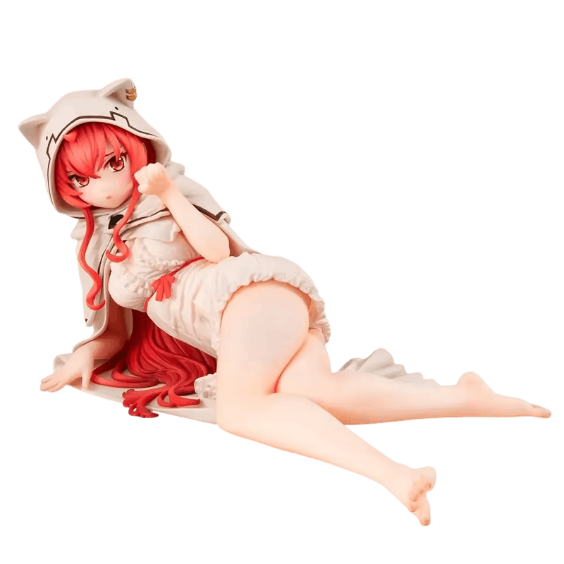 Mushoku Tensei Eris figure 13 cm lying down, from the front: fist clenched in front of her, long red hair spread out and the drape of the cloak acting as the base