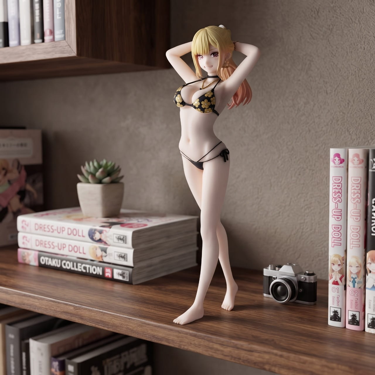 Figurine Marin Kitagawa bikini exposée sur une étagère (décor non inclus)
