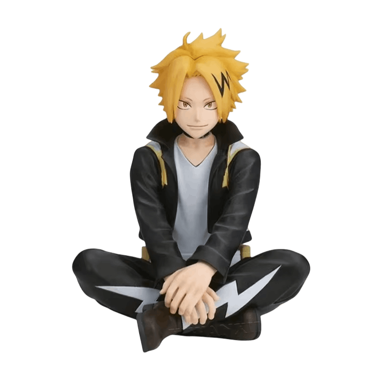 Figurine Denki Kaminari assis vue de trois quarts, éclairs jaunes sur le pantalon