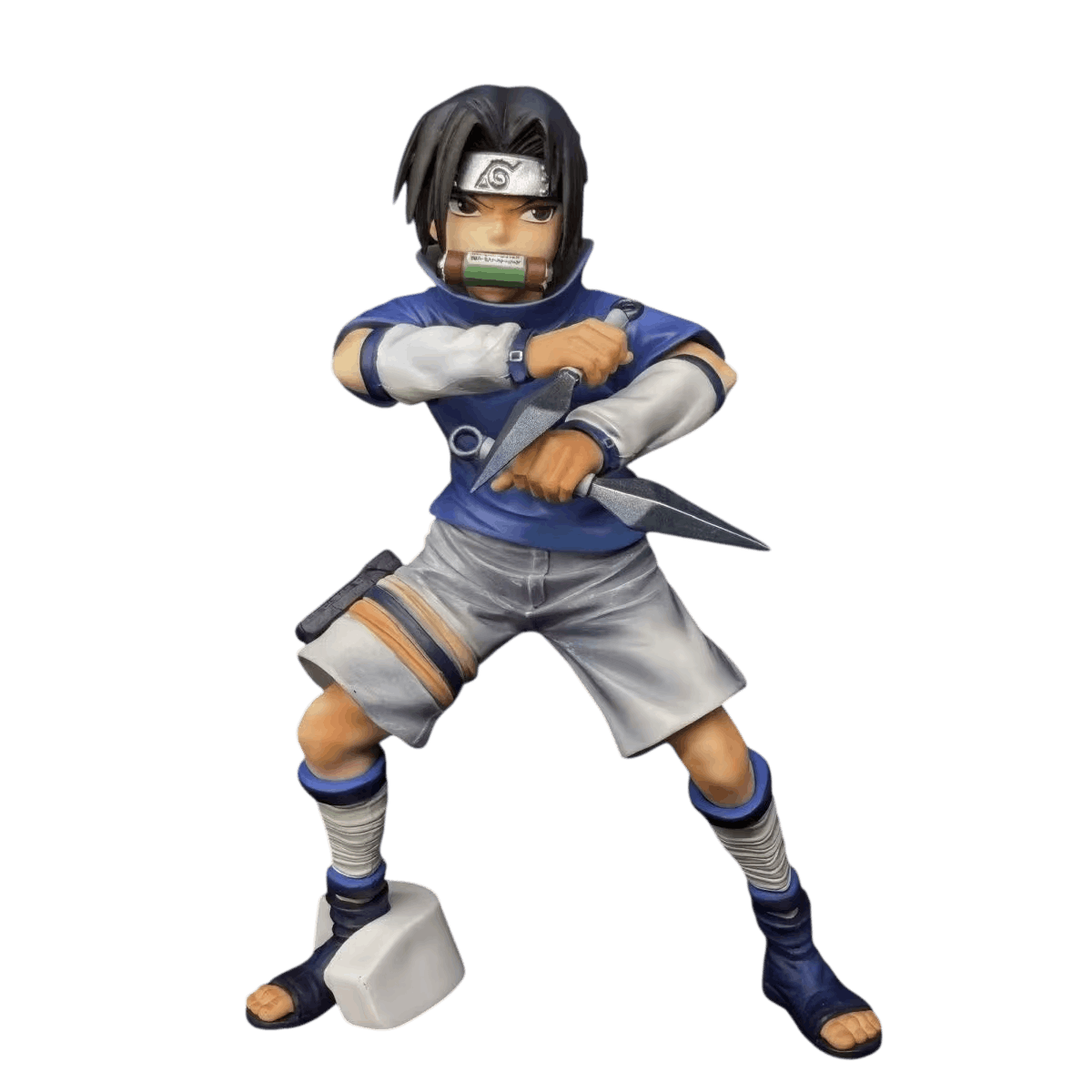 Figurine Naruto Uzumaki (Naruto), 18 cm, bandeau frontal sculpté avec sa plaque métallique — détourée, vue sans décor.