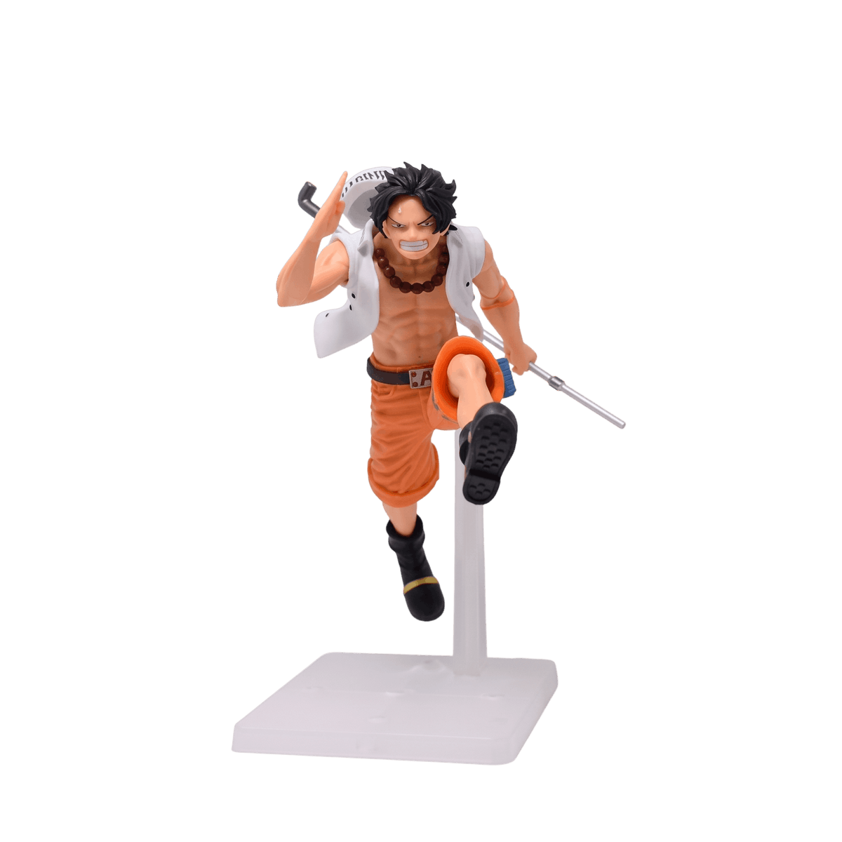 Figurine Portgas D. Ace One Piece 17 cm en pleine course : genou relevé, collier de perles rouges, short orange, barre de fer à la main