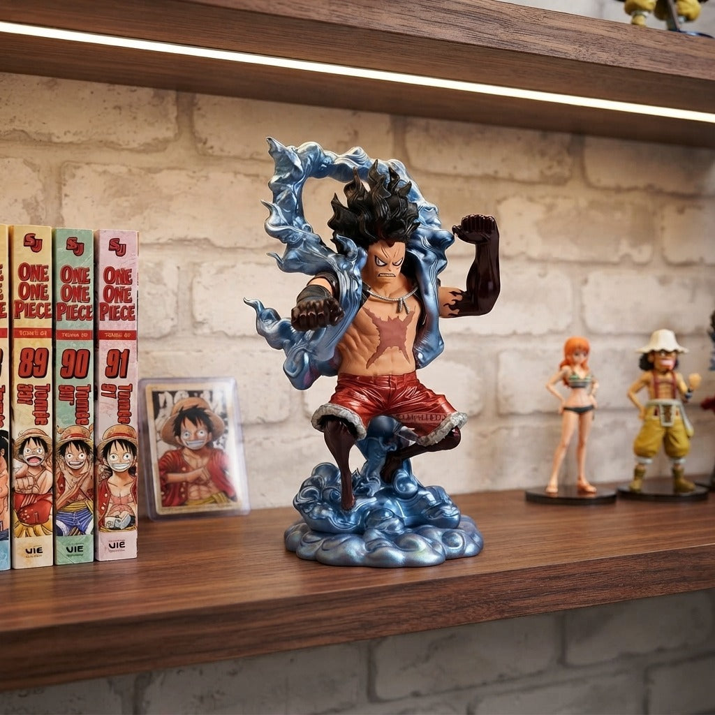 Figurine Luffy Gear 4 Snakeman exposée sur une étagère (décor non inclus) - One Piece