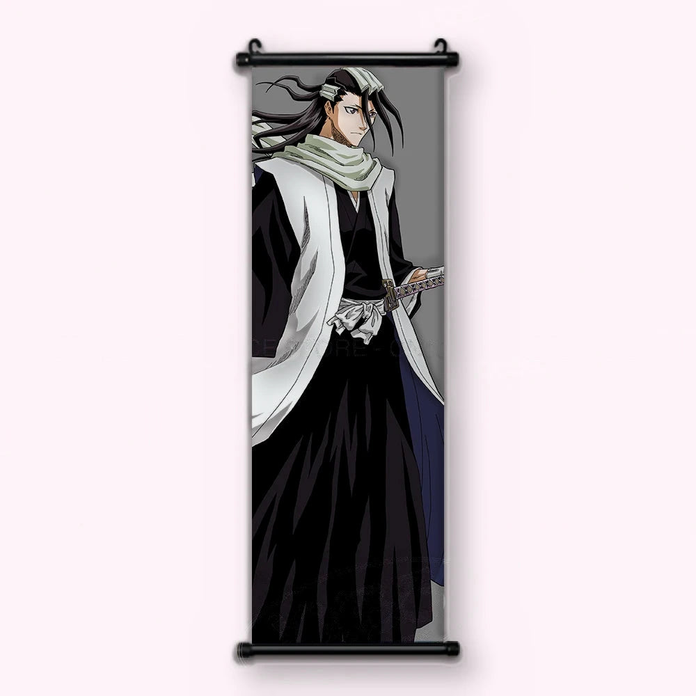 homme aux longs cheveux noirs, ornements blancs, écharpe claire, katana au manche ouvragé, kakémono vu de face