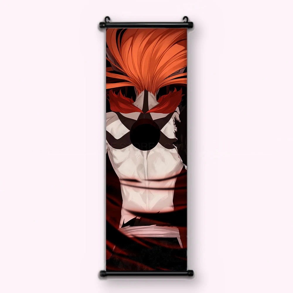 torse blanc percé d'un trou noir, masque blanc rayé de rouge, longs cheveux orange, kakémono vu de face