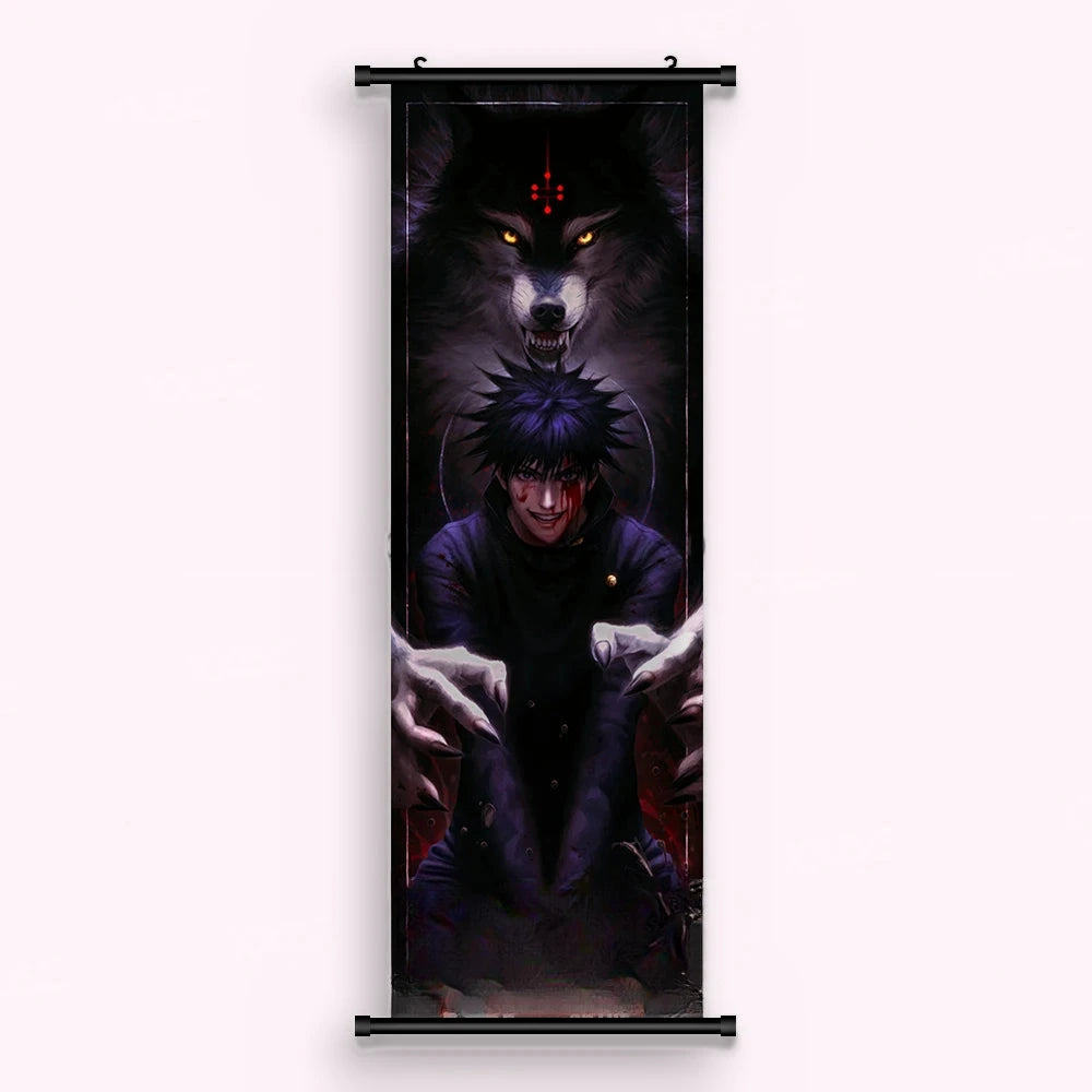 Kakémono Jujutsu Kaisen Megumi Fushiguro sous la gueule d'un loup d'ombre, vu de face : toile imprimée tendue entre ses deux baguettes de bois, cordon de suspension fourni