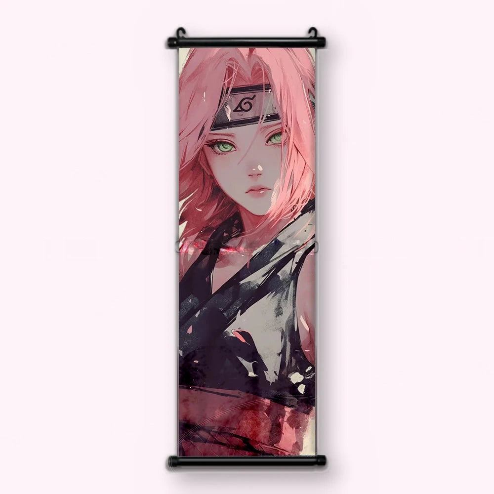 Kakémono Naruto, Sakura en gros plan, cheveux roses et yeux verts, vu de face : toile tendue entre ses deux baguettes de bois, cordon de suspension fourni